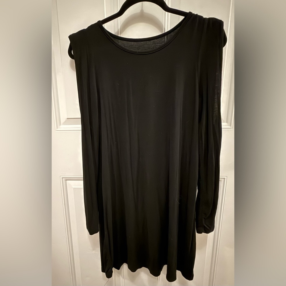 Elegant Black Long Sleeve Dress